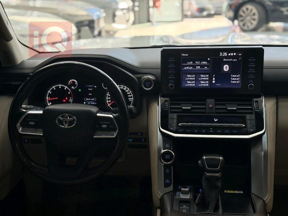 تويوتا لاندكروزر